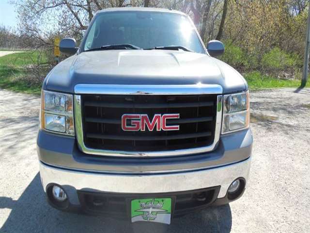 2007 GMC Sierra 1500 SLT 4dr Extended Cab 4WD 6.5 ft. SB